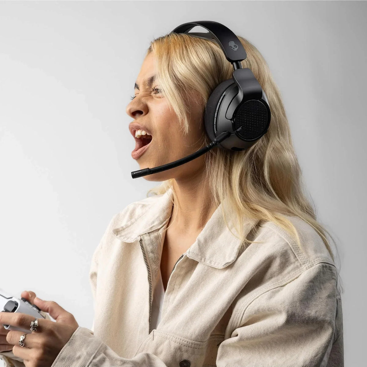 Skullcandy Crusher PLYR 720 Wireless Gaming Headset - Digi-Black Xbox